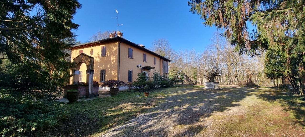 Farolfi Apartments Villa Galliera Bologna Ngoại thất bức ảnh